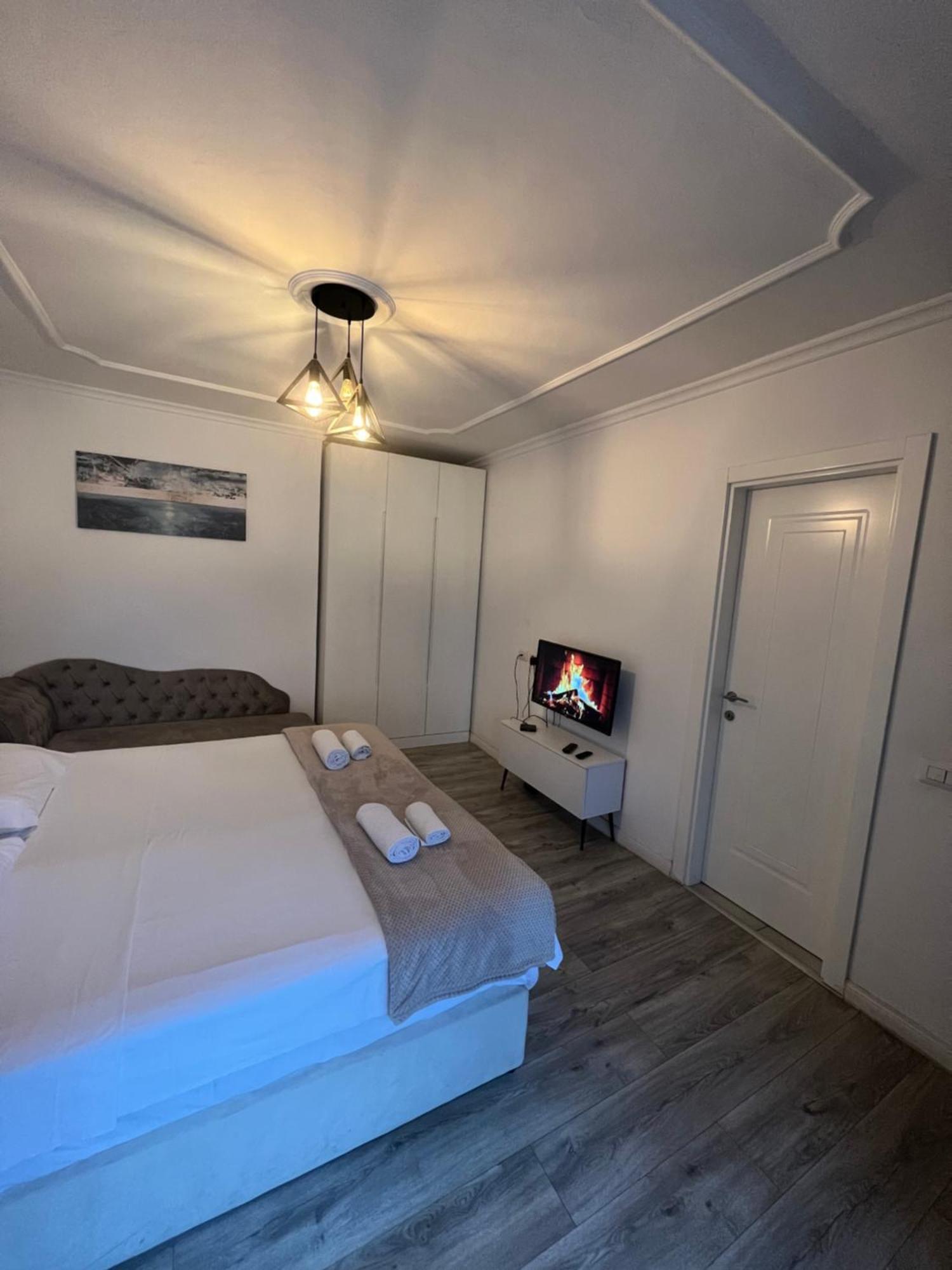 Skanderbeg View Apartments 티라나 외부 사진