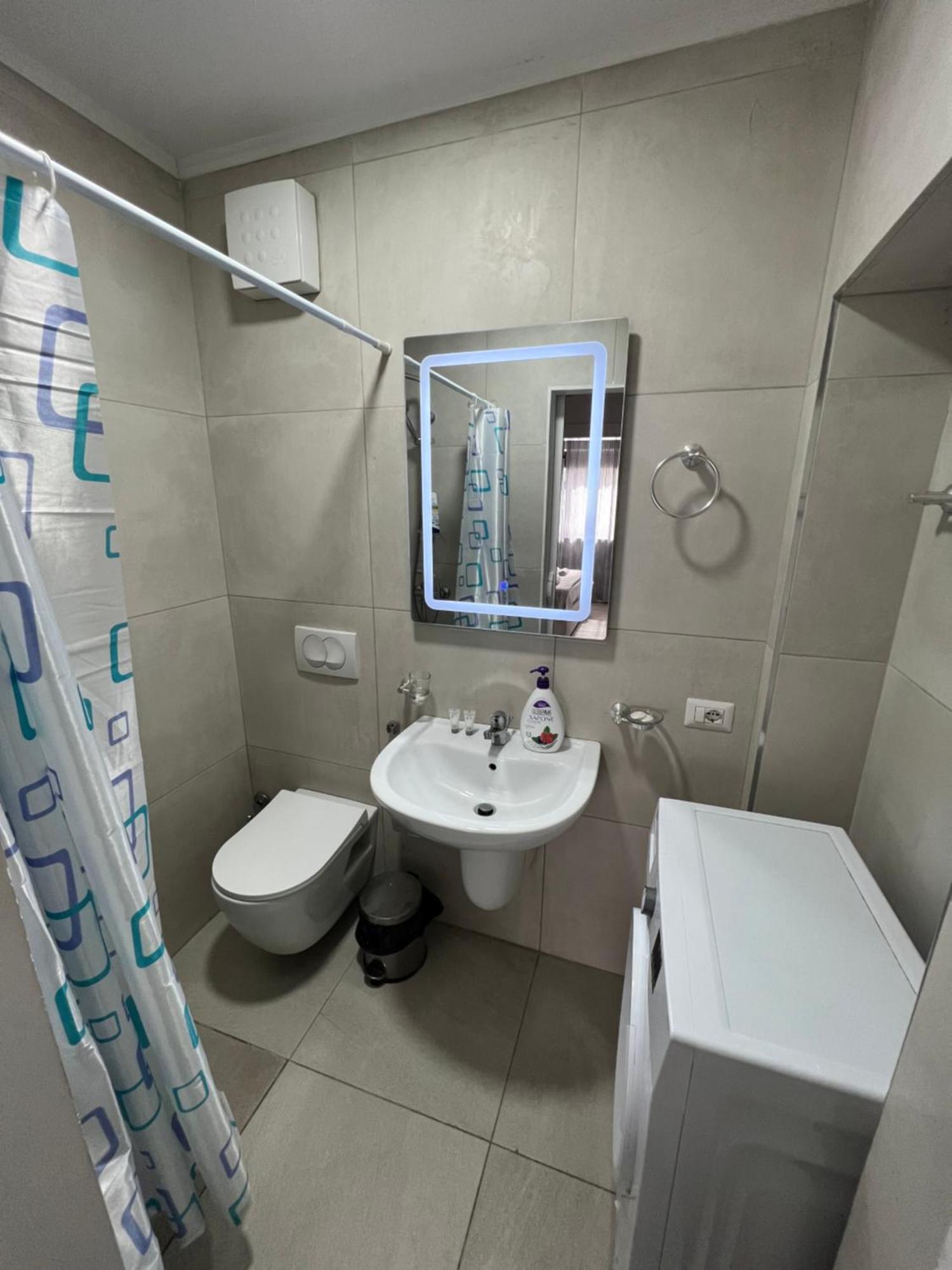 Skanderbeg View Apartments 티라나 외부 사진