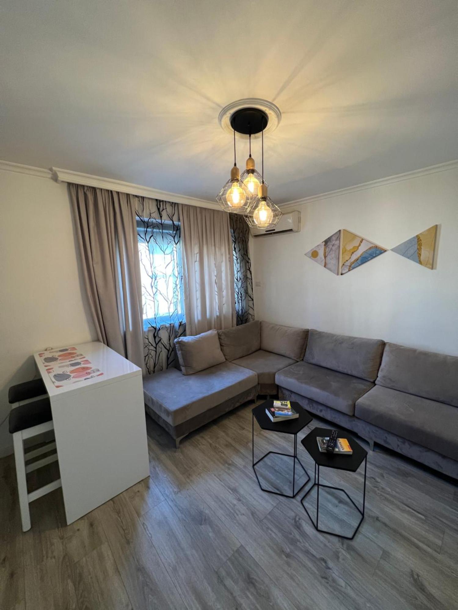 Skanderbeg View Apartments 티라나 외부 사진