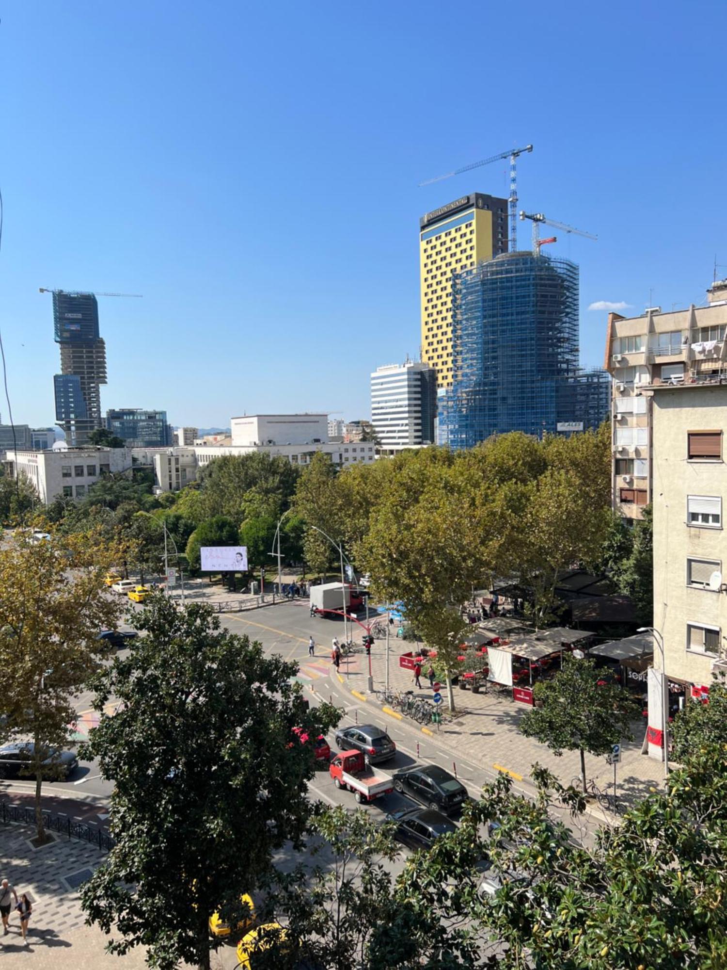 Skanderbeg View Apartments 티라나 외부 사진